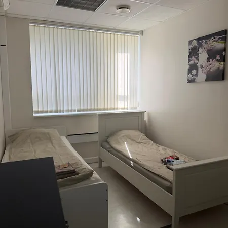Guesthouset Hobeda 6 *